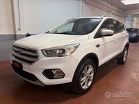 Usata Ford Kuga Titanium 120 CV (88 kW) 2018 Bianco SUV