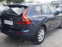 Usata Volvo XC60 Business Edition 190 CV (139 kW) 2019 Denim blue SUV