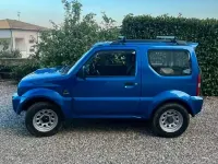 Usata Suzuki Jimny 65 CV (47 kW) 2005 Bluazzurro SUV