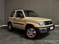 Usata Mitsubishi Pajero 120 CV (88 kW) 2000 Marrone SUV