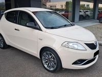 Usata Lancia Ypsilon Platinum 69 CV (50 kW) 2016 Beige Utilitaria