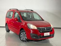 Usata Peugeot TePee Outdoor 99 CV (72 kW) 2015 Rosso Monovolume