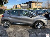 Usata Renault Captur Intens 90 CV (66 kW) 2016 Grigio SUV