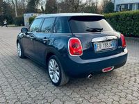 Usata Mini Cooper D 116 CV (85 kW) 2016 Blu Utilitaria