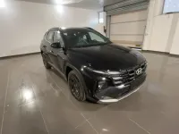 Nuova Hyundai Tucson Blackline 136 CV (100 kW) 2026 Abyss black SUV