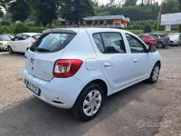 Usata Dacia Sandero Lauréate 90 CV (66 kW) 2016 Bianco Berlina