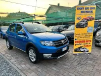 Usata Dacia Sandero Stepway 90 CV (66 kW) 2016 Blu Berlina