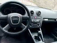 Usata Audi A3 102 CV (75 kW) 2004 Grigio Utilitaria