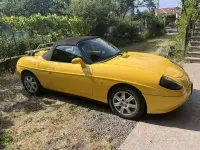 Usata Fiat Barchetta 131 CV (96 kW) 2002 Giallo Cabrio