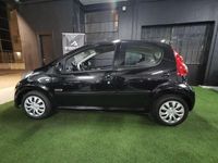 Usata Peugeot 107 68 CV (50 kW) 2007 Nero Utilitaria