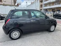 Usata Lancia Ypsilon 60 CV (44 kW) 2005 Nero Utilitaria