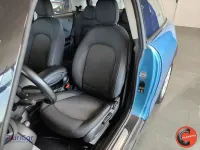 Usata Mini Cooper D 116 CV (85 kW) 2019 Blu/azzurro Utilitaria