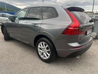 Usata Volvo XC60 Momentum 190 CV (139 kW) 2019 Grigio SUV