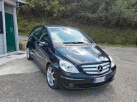 Usata Mercedes B200 140 CV (102 kW) 2007 Nero Monovolume