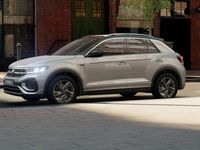 Usata VW T-Roc R-line 110 CV (80 kW) 2024 Pyrit silver metallizzato SUV