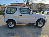 Usata Suzuki Jimny 86 CV (63 kW) 2006 Argento SUV