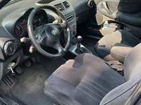 Usata Alfa Romeo 147 120 CV (88 kW) 2008 Grigio Utilitaria