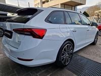 Usata Skoda Octavia Ambition 150 CV (110 kW) 2022 Moonweiss metallic Station wagon