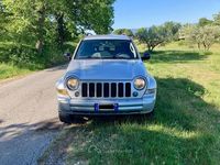 Usata Jeep Cherokee Limited 163 CV (119 kW) 2005 Argento SUV