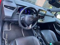 Usata Toyota Corolla 152 CV (111 kW) 2019 Rosso Berlina