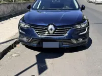 Käytetty Renault Talisman Initiale Paris 160 HP (117 kW) 2018 Sininen Sedan