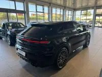 Usata Porsche Cayenne 475 CV (349 kW) 2024 Nero SUV