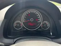Usado VW up! Move 68 CV (50 kW) 2017 Plateado Utilitario