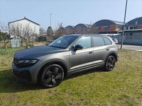 Usata VW Touareg R-line 231 CV (169 kW) 2024 SUV