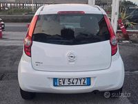 Usata Opel Agila 94 CV (69 kW) 2013 Bianco Utilitaria