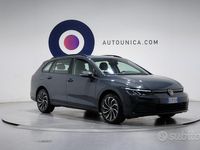 Usata VW Golf VIII Life 110 CV (80 kW) 2023 Grigio Station wagon