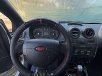 Usata Ford Fiesta 75 CV (55 kW) 2005 Berlina