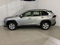 Usata Toyota RAV4 Hybrid Active 222 CV (163 kW) 2019 Argento SUV