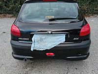 Usata Peugeot 206 88 CV (64 kW) 2003 Nero Utilitaria