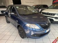 Usata Lancia Ypsilon 69 CV (50 kW) 2023 Blu/azzurro Utilitaria