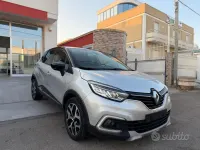Usata Renault Captur 90 CV (66 kW) 2019 Grigio SUV