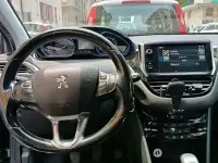 Usata Peugeot 2008 Allure 120 CV (88 kW) 2016 SUV