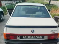 Usata Alfa Romeo 75 110 CV (80 kW) 1986 Bianco Berlina
