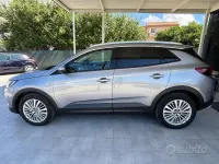 Usata Opel Grandland X Ultimate 131 CV (96 kW) 2019 Grigio SUV