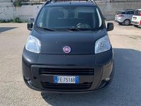 Usata Fiat Qubo Trekking 77 CV (56 kW) 2016 Grigio Monovolume