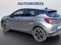 Usata Renault Captur Engineered 92 CV (67 kW) 2023 Grigio SUV