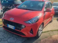 Usata Hyundai i10 65 CV (47 kW) 2021 Arancione Utilitaria