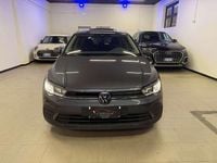 Usata VW Polo 90 CV (66 kW) 2022 Grigio Utilitaria