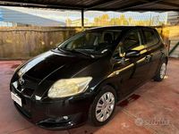 Usata Toyota Auris 89 CV (65 kW) 2007 Nero Utilitaria