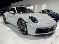 Usata Porsche 911 Carrera 4 385 CV (283 kW) 2021 Grigio Coupé