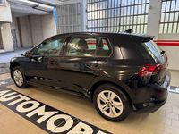 Usata VW Golf VIII Life 110 CV (80 kW) 2022 Nero Berlina