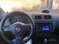 Używany VW Polo 90 KM (66 kW) 2012 Biały Hatchback