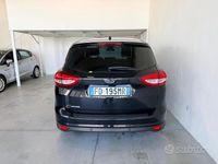 Usata Ford C-MAX Business Edition 120 CV (88 kW) 2016 Nero Monovolume