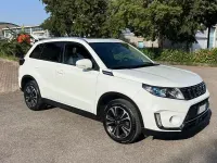 Usata Suzuki Vitara 140 CV (102 kW) 2020 Bianco SUV