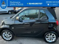 Begagnad Smart ForTwo Cabrio 90 HK (66 kW) 2019 Svart Cab
