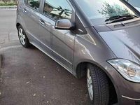 Usata Mercedes A180 Avantgarde Edition 109 CV (80 kW) 2012 Grigio Utilitaria